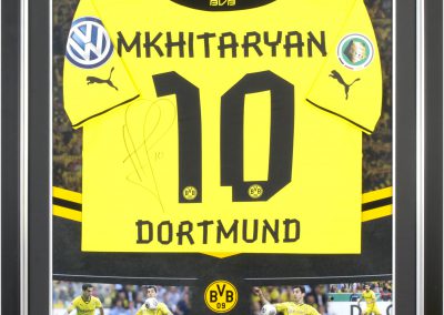 Framed Dortmund shirt with photographic background