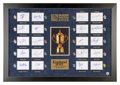 Framed England 2015 Rugby Team signatures and pins